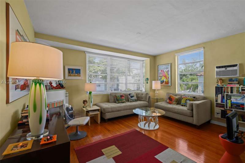 0 bedroom StockCooperative at 1525 Meridian Ave 202, Wallian Co-Op Apts Inc, Miami Beach — photo 2