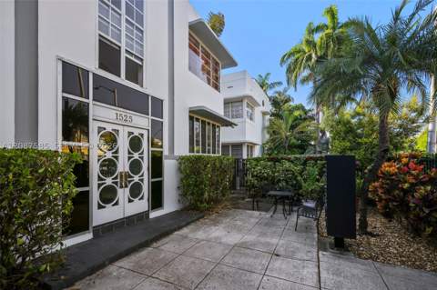 1525 Meridian Ave 202, Miami Beach FL - photo 23 of 24