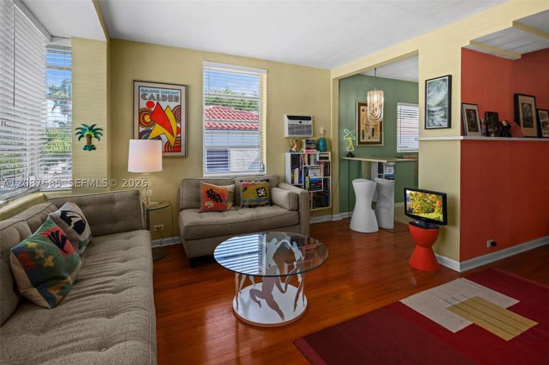0 bedroom StockCooperative at 1525 Meridian Ave 202, Wallian Co-Op Apts Inc, Miami Beach — photo 5