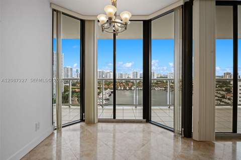 3640 Yacht Club Drive 1807, Aventura FL - photo 12 of 42