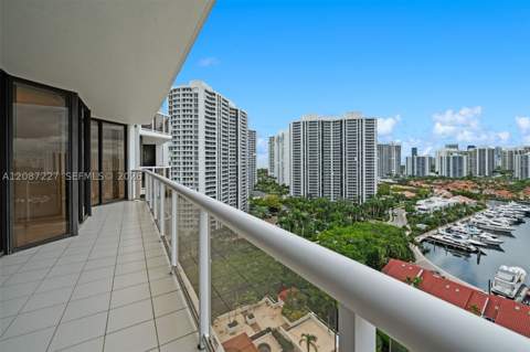 3640 Yacht Club Drive 1807, Aventura FL - photo 23 of 42
