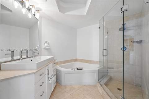 10 Venetian Way 604, Miami Beach FL - photo 9 of 29