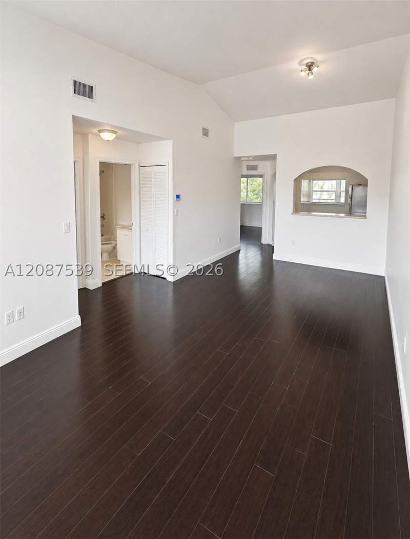 2 bedroom Condominium at 1250 SE 28th Ct 204, Venetia Gardens Condo, Homestead — photo 3