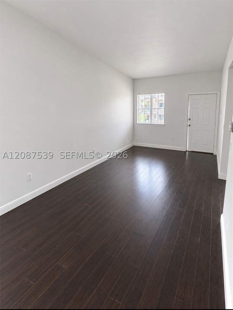 2 bedroom Condominium at 1250 SE 28th Ct 204, Venetia Gardens Condo, Homestead — photo 4