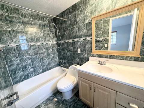 8600 SW 109th Ave 4-202, Miami FL - photo 12 of 20