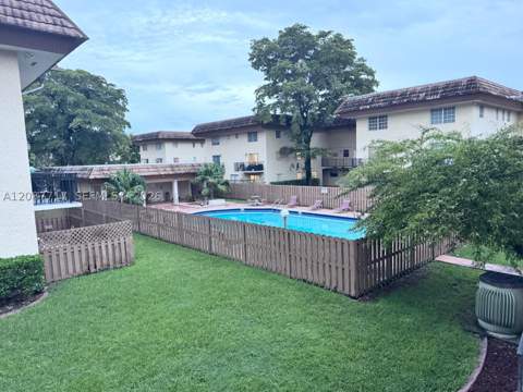 8600 SW 109th Ave 4-202, Miami FL - photo 16 of 20