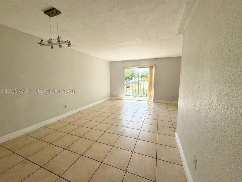 2 bedroom Condominium at 8600 SW 109th Ave 4-202, Courtyards At Kendall Con, Miami — photo 4