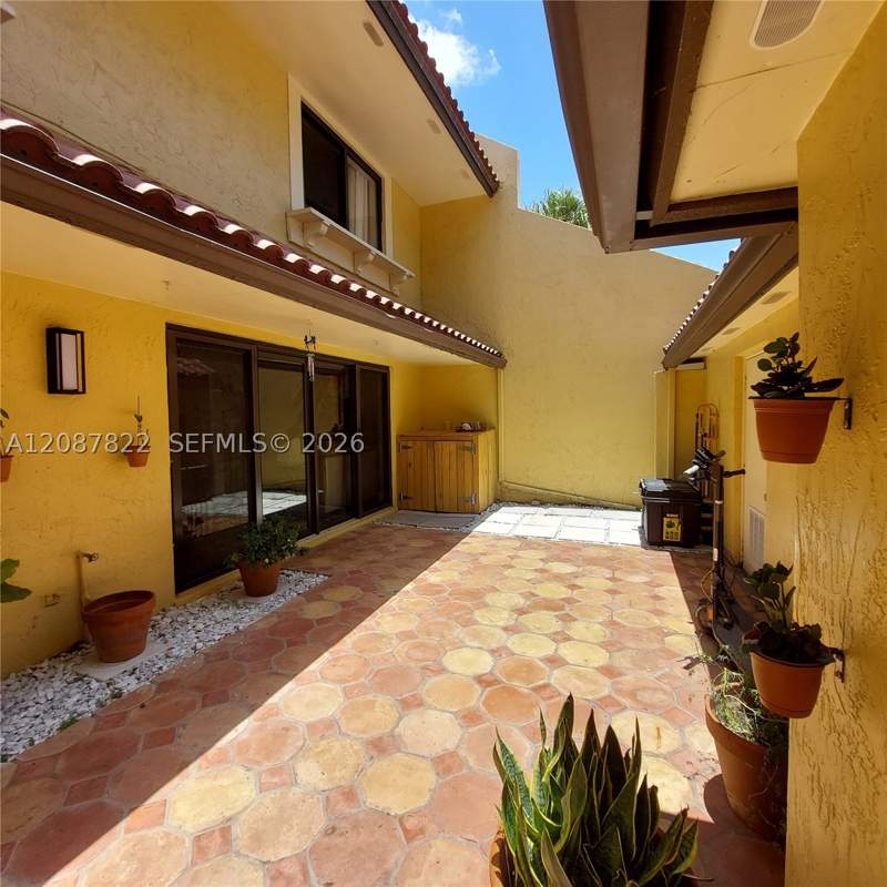 3 bedroom Townhouse at 3871 Alcantara Ave 74D, Costa Del Sol Condo A, Doral — photo 3