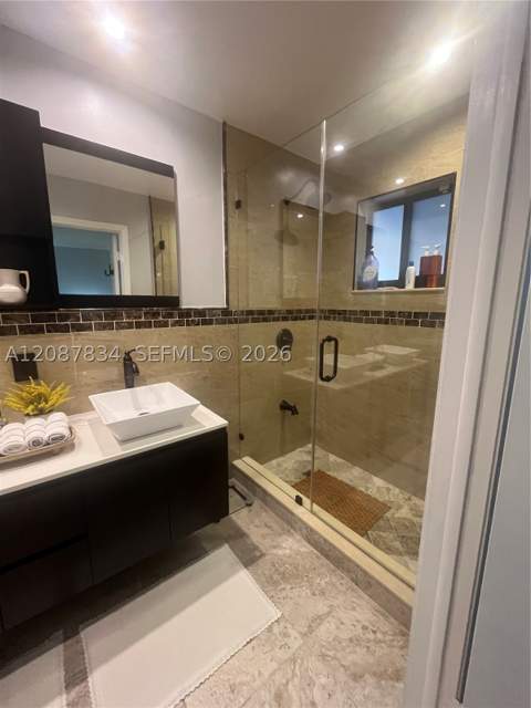 7801 W 30th Ln, Hialeah FL - photo 11 of 21