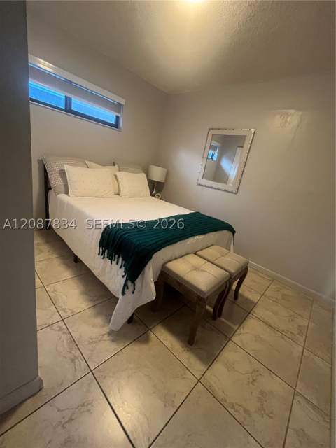 7801 W 30th Ln, Hialeah FL - photo 15 of 21