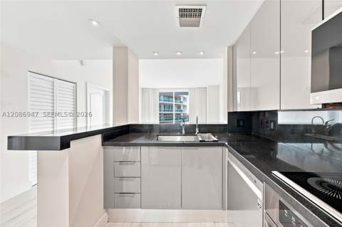 2101 Brickell Ave 3107, Miami FL - photo 10 of 60