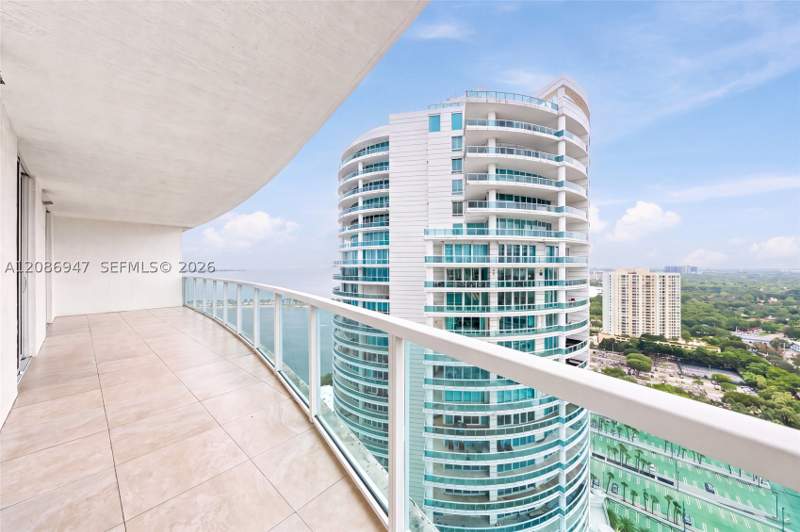 2 bedroom Condominium at 2101 Brickell Ave 3107, Skyline On Brickell Condo, Miami — photo 2