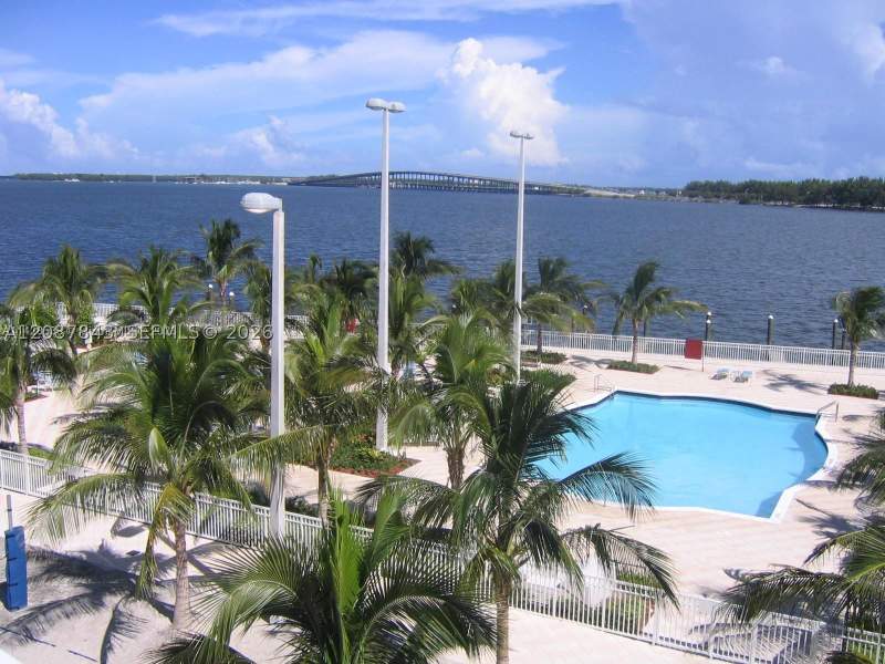 1 bedroom Condominium at 2101 Brickell Ave 1002, Skyline On Brickell Condo, Miami — photo 3