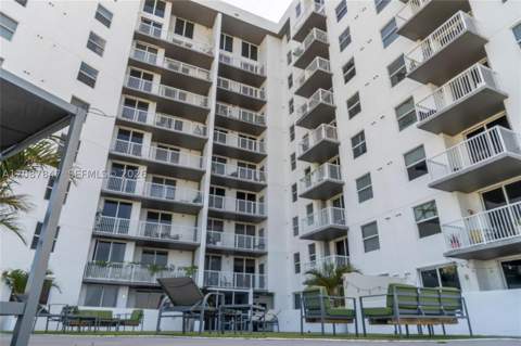1 Glen Royal Pkwy 809, Miami FL - photo 21 of 22