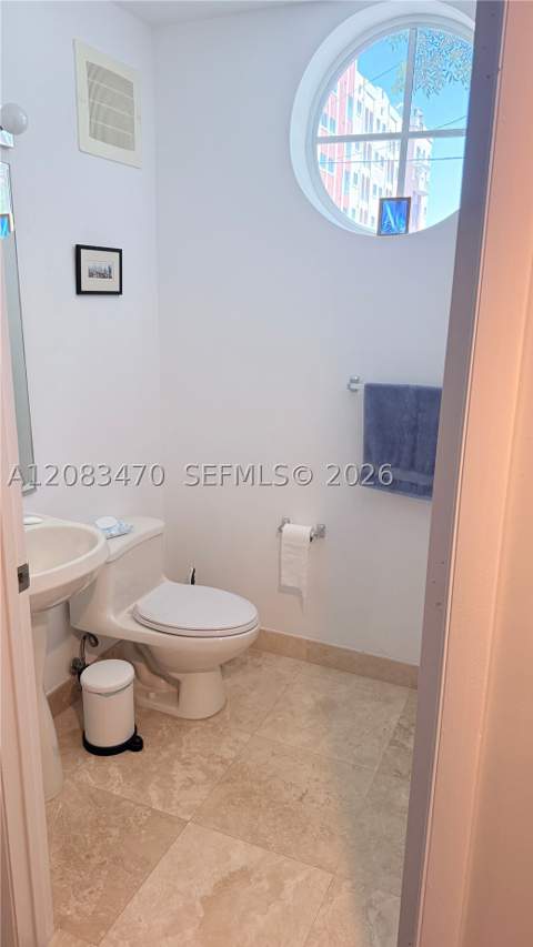 3232 SW 22nd Ter 113, Miami FL - photo 10 of 47