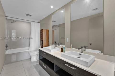 45 SW 9th St 1002, Miami FL - photo 7 of 25