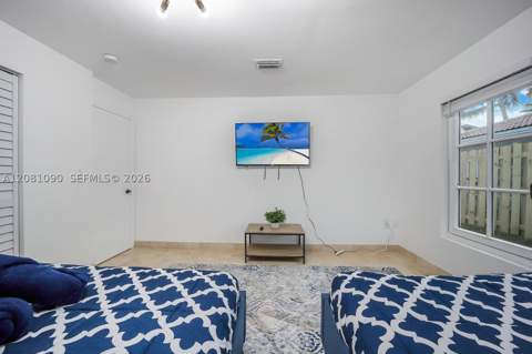 2286 NE 215th St, Miami FL - photo 10 of 35