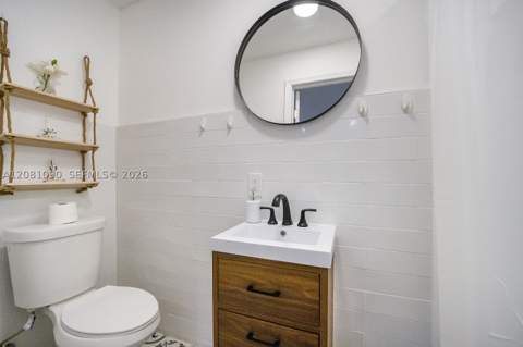 2286 NE 215th St, Miami FL - photo 16 of 35