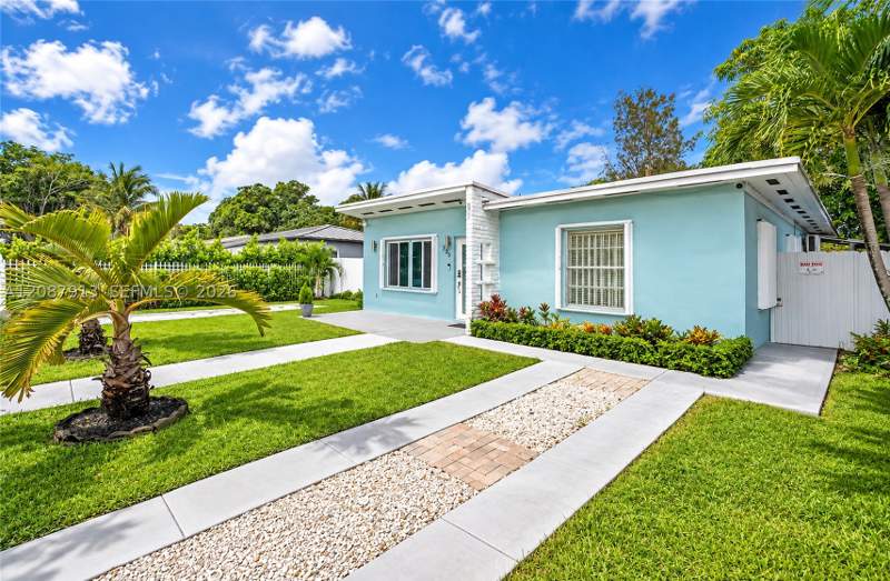 3 bedroom SingleFamilyResidence at 735 NW 129th St, North Shore Heights, North Miami — photo 3