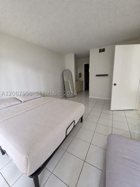 9708 Hammocks Blvd 101-32, Miami FL - photo 10 of 18