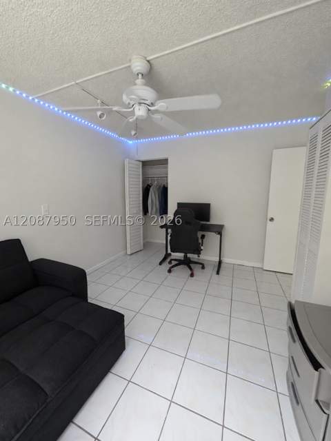 9708 Hammocks Blvd 101-32, Miami FL - photo 13 of 18