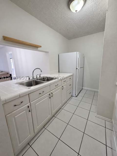 9708 Hammocks Blvd 101-32, Miami FL - photo 6 of 18
