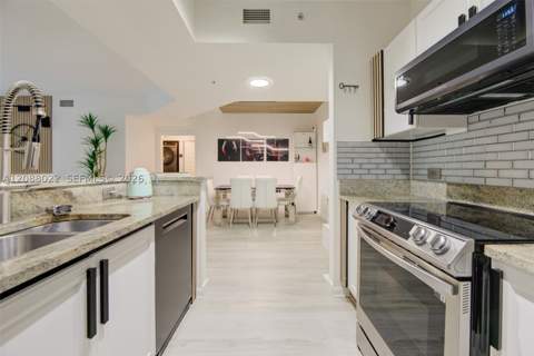2775 NE 187th St 215, Aventura FL - photo 11 of 41