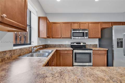 17531 SW 153rd Path, Miami FL - photo 14 of 40
