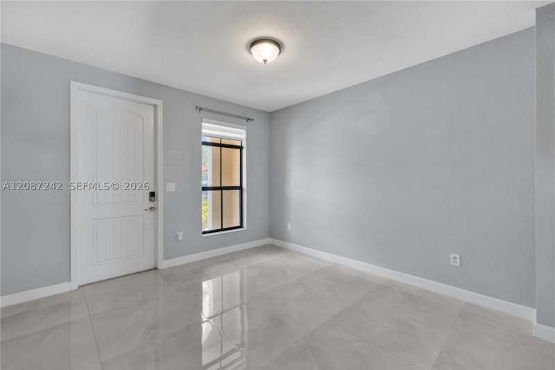 3 bedroom Townhouse at 17531 SW 153rd Path, Venetian Parc West, Miami — photo 5