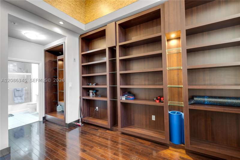 2 bedroom Condominium at 2775 NE 187th St 120, Venture At Aventura West, Aventura — photo 5