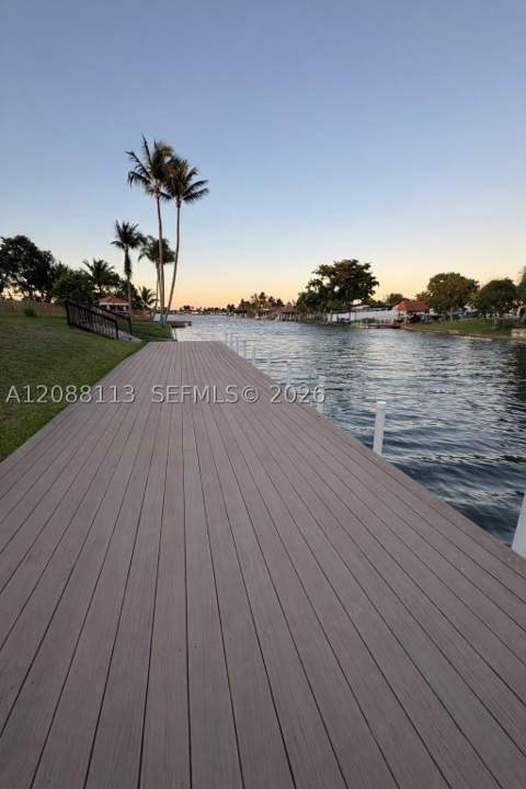 17831 NW 84th Ct, Miami FL - photo 12 of 27