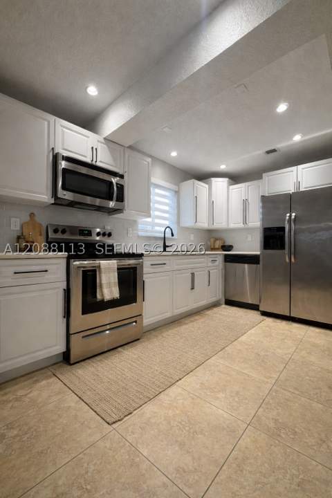 17831 NW 84th Ct, Miami FL - photo 15 of 27