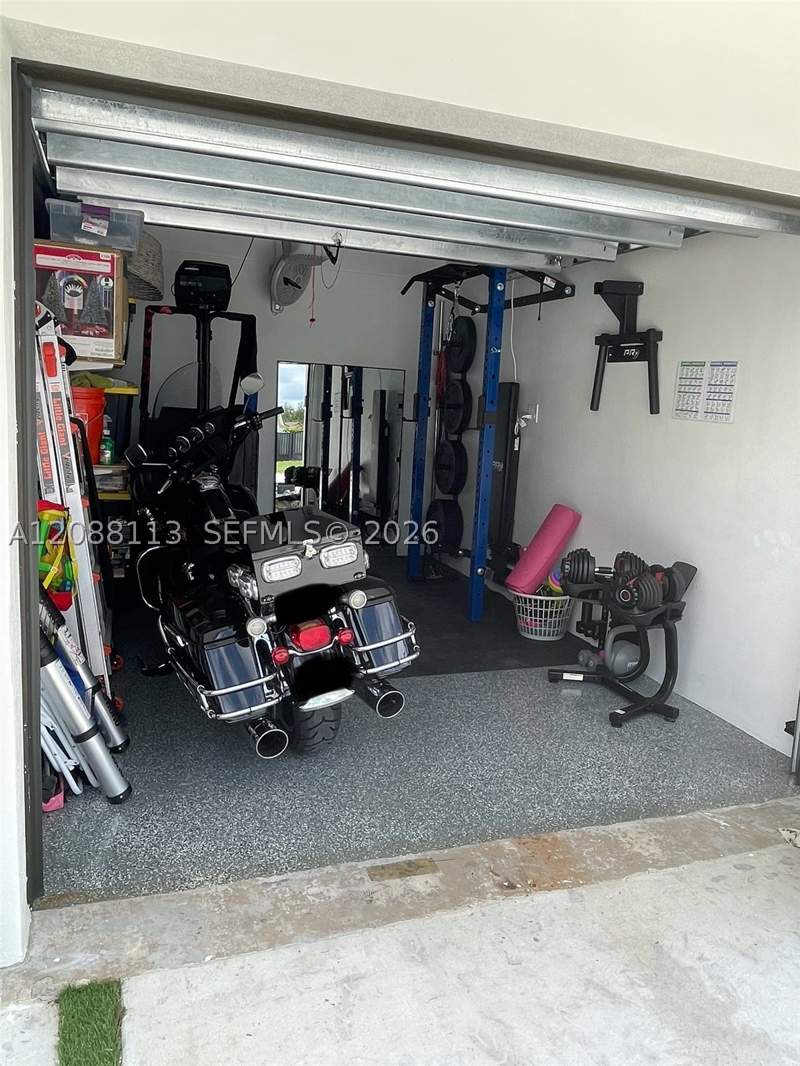 3 bedroom SingleFamilyResidence at 17831 NW 84th Ct, Palm Springs North Sec S, Miami — photo 4