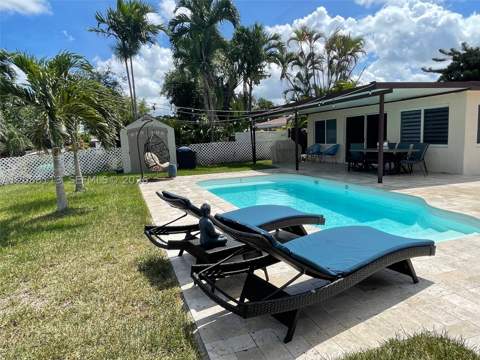 17831 NW 84th Ct, Miami FL - photo 8 of 27