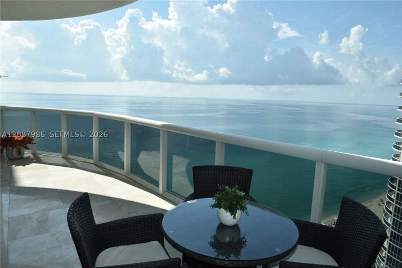 3 bedroom Condominium at 16001 Collins Ave 2302, Tdr Tower I Condo, Sunny Isles Beach — photo 3