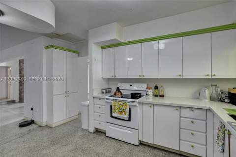 18500 NE 23rd Ct, Miami FL - photo 16 of 52