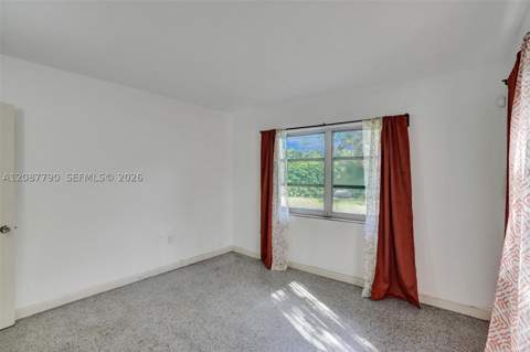 18500 NE 23rd Ct, Miami FL - photo 22 of 52