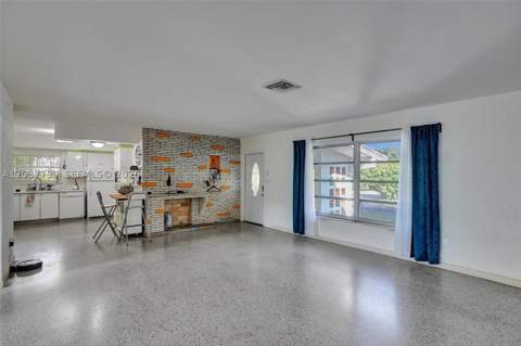 18500 NE 23rd Ct, Miami FL - photo 7 of 52