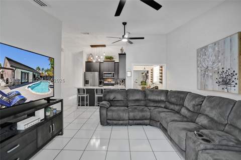 8971 NW 150th Ter, Miami Lakes FL - photo 16 of 59
