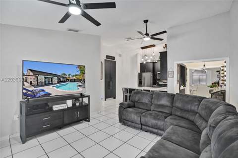 8971 NW 150th Ter, Miami Lakes FL - photo 18 of 59