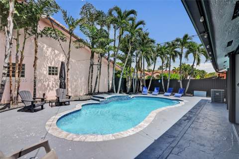8971 NW 150th Ter, Miami Lakes FL - photo 22 of 59
