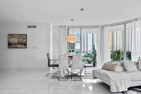 150 Sunny Isles Blvd 1-1004, Sunny Isles Beach FL - photo 11 of 54