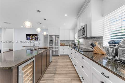 19050 SW 144th Ave, Miami FL - photo 6 of 29