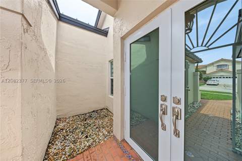 14220 SW 92nd St, Miami FL - photo 10 of 35