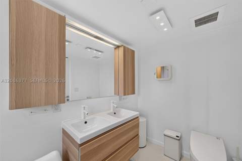 2150 Sans Souci Blvd Ph-D1, North Miami FL - photo 17 of 35