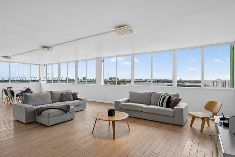2 bedroom Condominium at 2150 Sans Souci Blvd Ph-D1, Bayview Towers Condo Sout, North Miami — photo 4