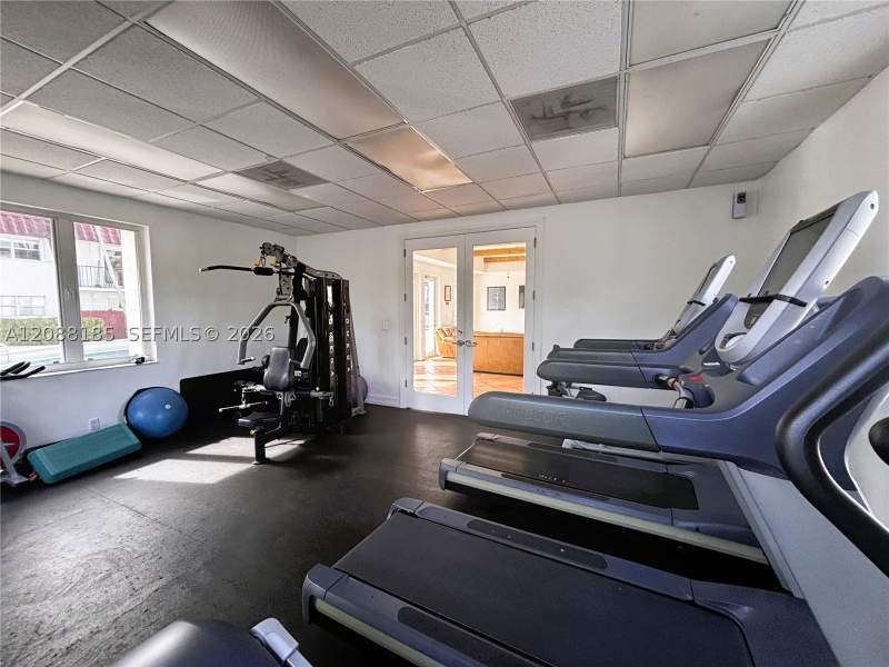 2 bedroom Condominium at 6703 N Kendall Dr 405, Villas Of Pinecrest Condo, Pinecrest — photo 5