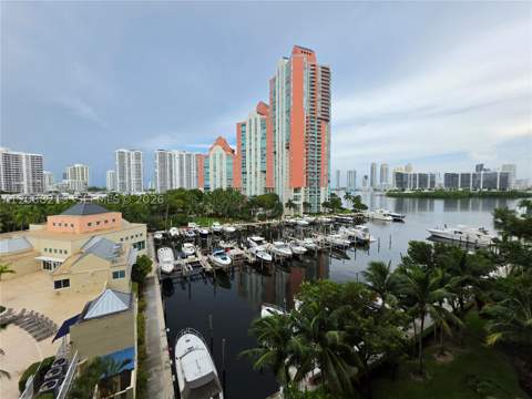 3340 NE 190th St 705, Aventura FL - photo 11 of 27