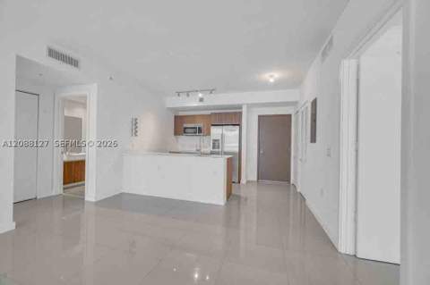 201 SW 17th Rd 302, Miami FL - photo 6 of 27