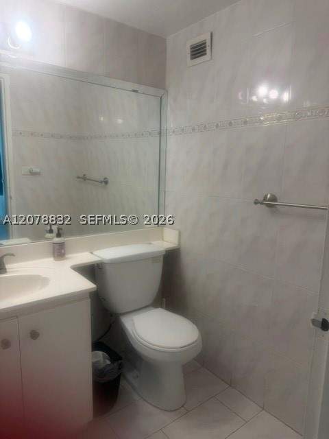 5601 Collins Ave 415, Miami Beach FL - photo 13 of 29